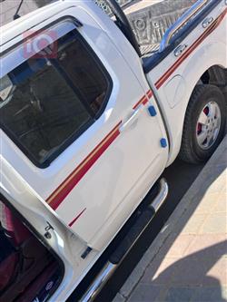 نيسان نافارا